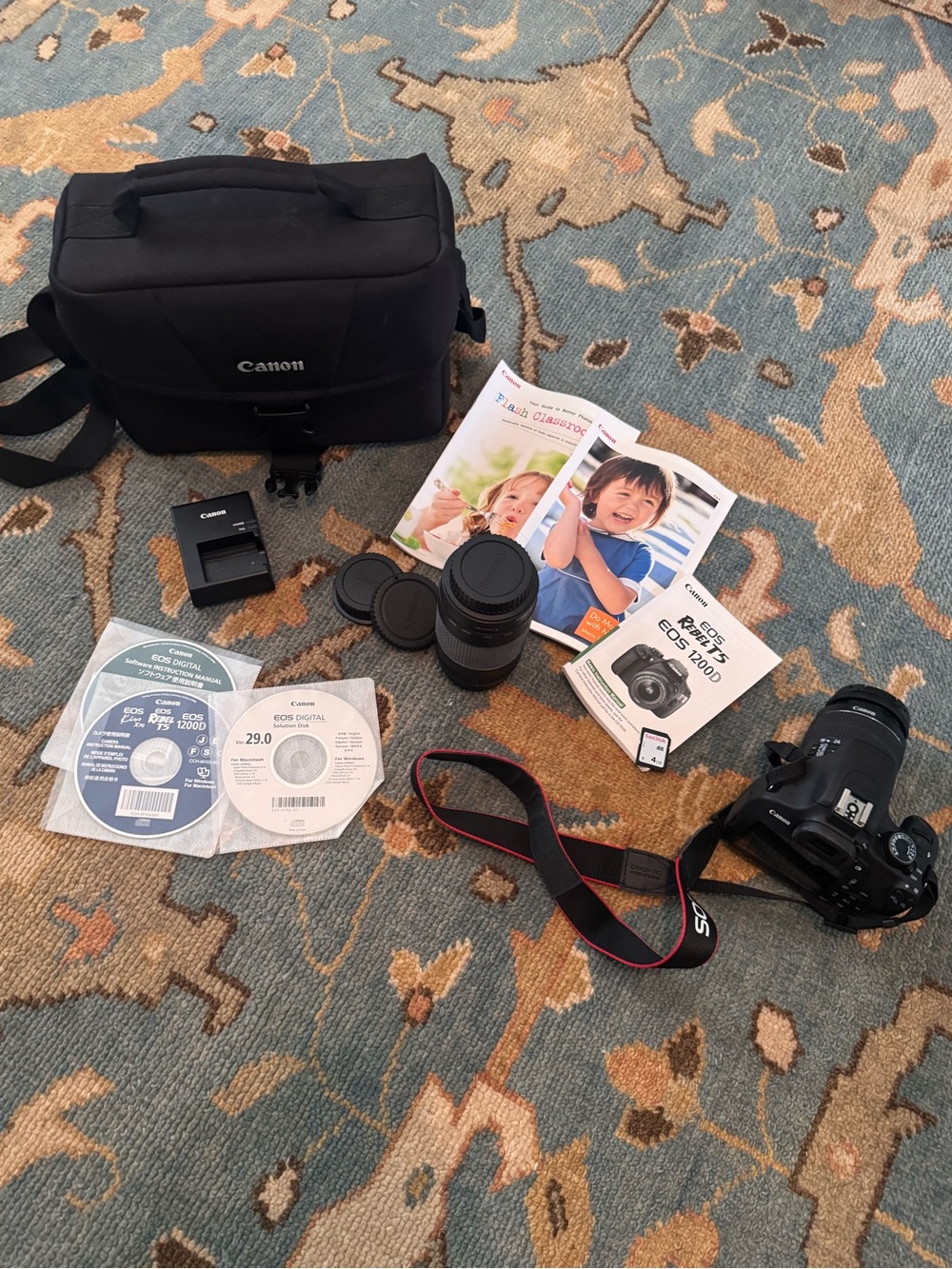 Cannon EOS Rebel T5 - Camera Bundle